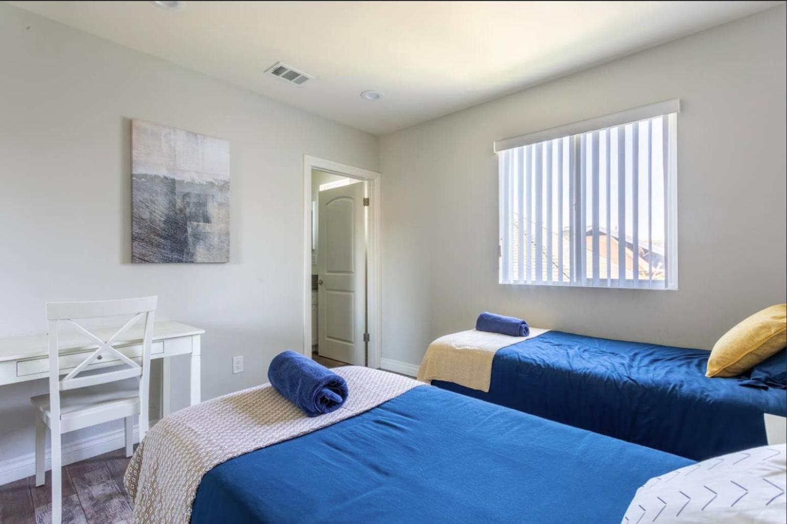 Cheerful 5br House With Parking Near Usc Hébergement de vacances
